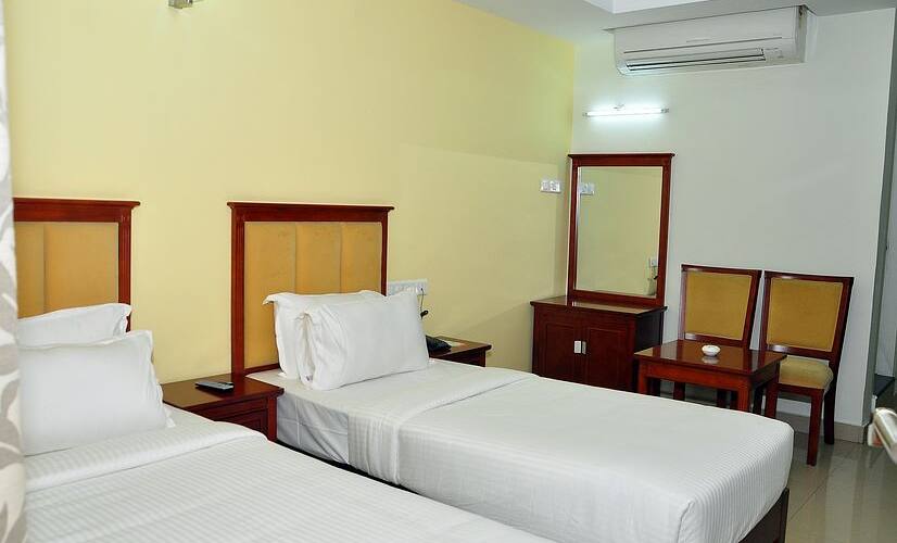 Hotel Meriya, Kozhikode 2